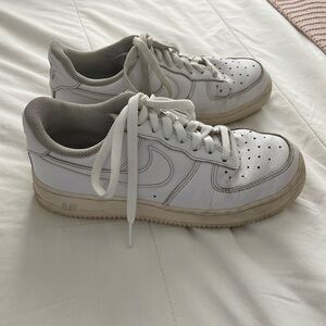 Women’s Nike Air force 1’s